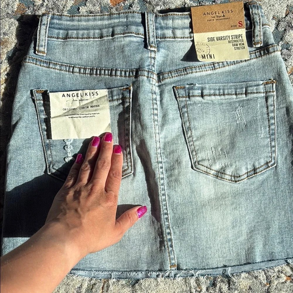 Angel Kiss women’s  Denim Mini Skirt with Red Accents size Small New with tags - Picture 2 of 6